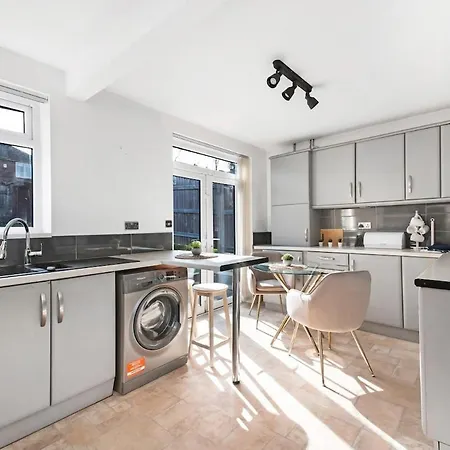 Apartamento Peaceful Escape In The Heart Of