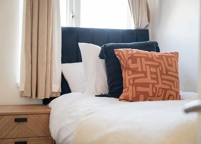 Cosy Modern Home-garden Oasis, Peaceful & Apartamento Leeds (West Yorkshire)