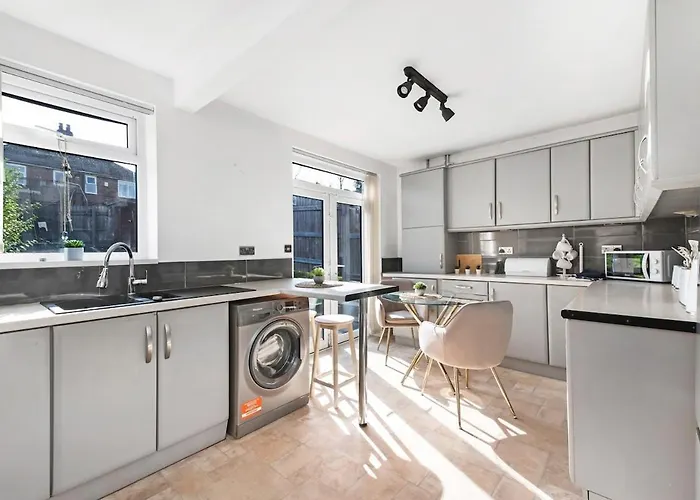 Apartamento Cosy Modern Home-garden Oasis, Peaceful &