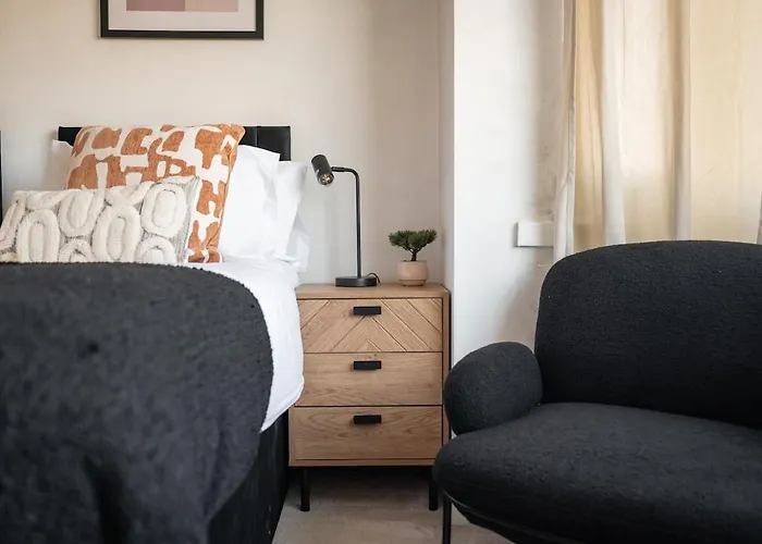 Cosy Modern Home-garden Oasis, Peaceful & *